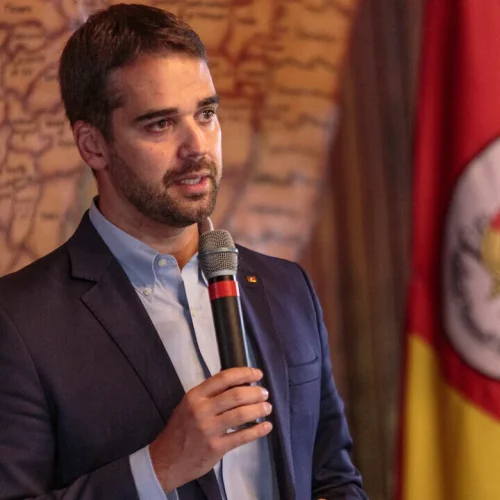 Renato Bernardinelli parabeniza Eduardo Leite por liderança nas enchentes de 2024 no Rio Grande do Sul