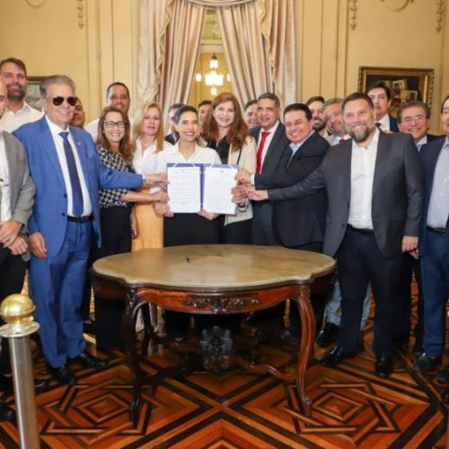 Governadora Raquel Lyra sanciona lei que autoriza empréstimo de R$ 1,5 bilhão para obras estruturadoras em Pernambuco