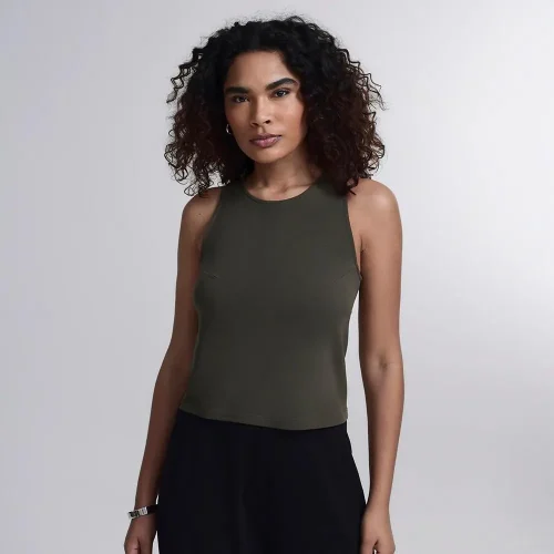 Confira a oferta da Insider: Roupas impermeáveis com descontos acima de 50%