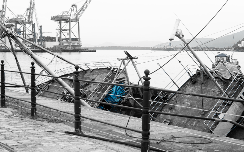 O futuro incerto do navio Besnard: um legado submerso?