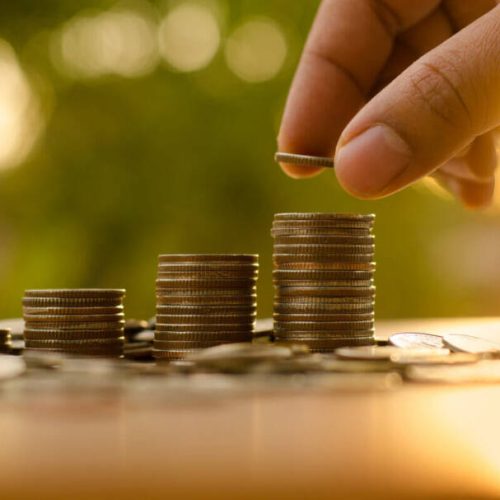 Seis questões essenciais para considerar antes de investir seu dinheiro