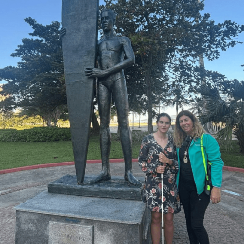 Escola de Santos celebra 35 anos com a ilustre presença de campeã mundial