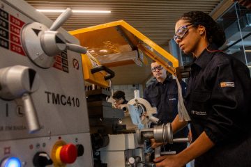 Terium disponibiliza 100% de bolsas de estudo para instituição técnica no Rio de Janeiro