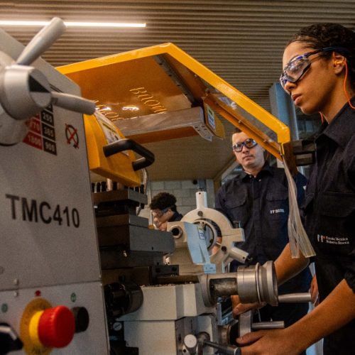 Terium disponibiliza 100% de bolsas de estudo para instituição técnica no Rio de Janeiro