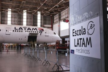 Latam Brasil lança programa de bolsas para capacitar mecânicos aeronáuticos