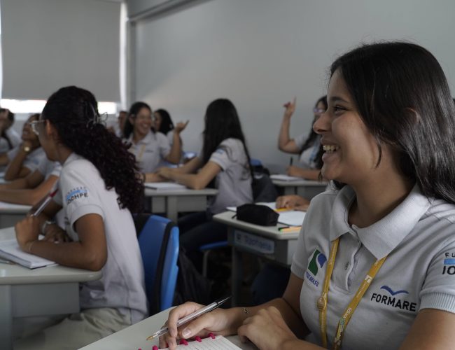 Oportunidade de Estágio na Santos Brasil: Confira os Passos para se Inscrever