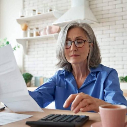 Sete escolhas financeiras procrastinadas que geram arrependimento posterior