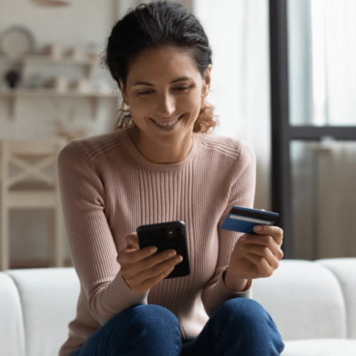 Cresce o uso de parcelamento fora do cartão no Brasil, transformando as táticas de vendas online