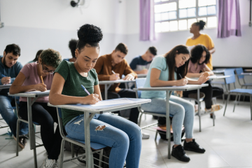 Fatec inicia processo seletivo para novos cursos de bacharelado gratuitos em Praia Grande