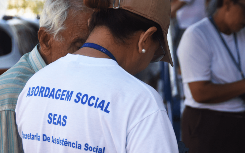 Recâmbio em Praia Grande ajuda pessoas em situação de rua a reencontrar suas famílias