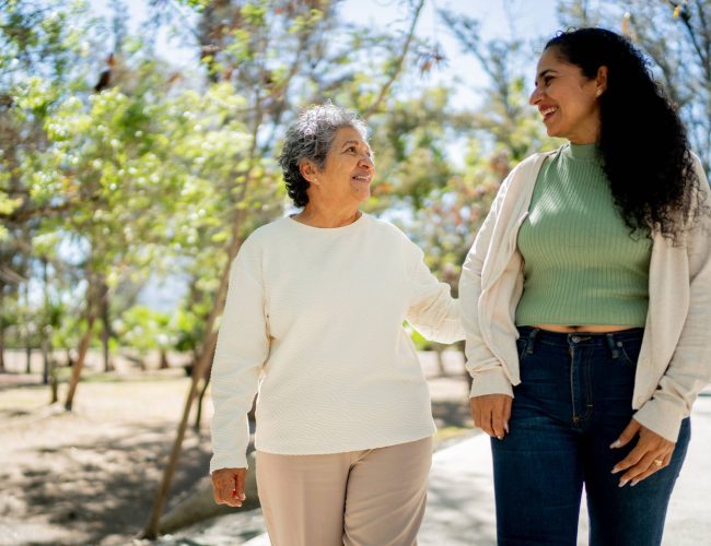 Apoio essencial: curso gratuito em Santos ajuda quem cuida de outras pessoas