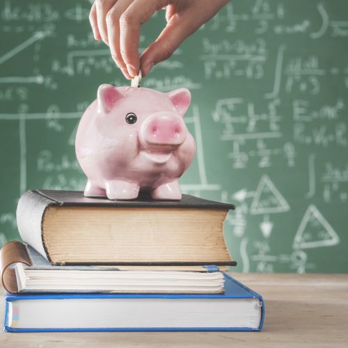 Quatro obras essenciais para desmistificar o mercado financeiro e aprimorar seus investimentos
