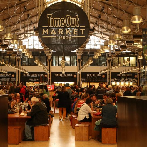Time Out Market inaugura em São Paulo com 19 opções gastronômicas na Avenida Paulista