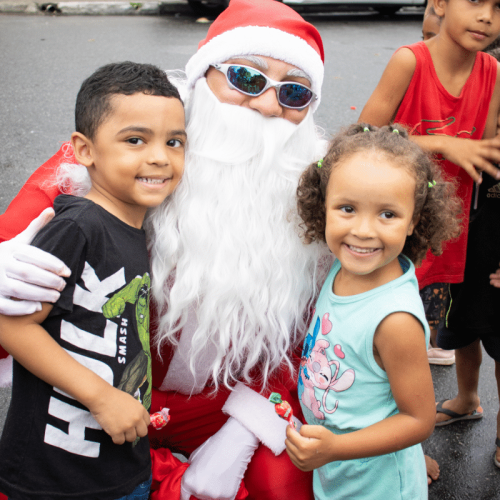 Ajude a espalhar alegria para 200 crianças neste Natal na Quebrada!