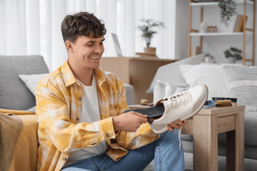 Dicas práticas para livrar seus sapatos do odor desagradável do chulé